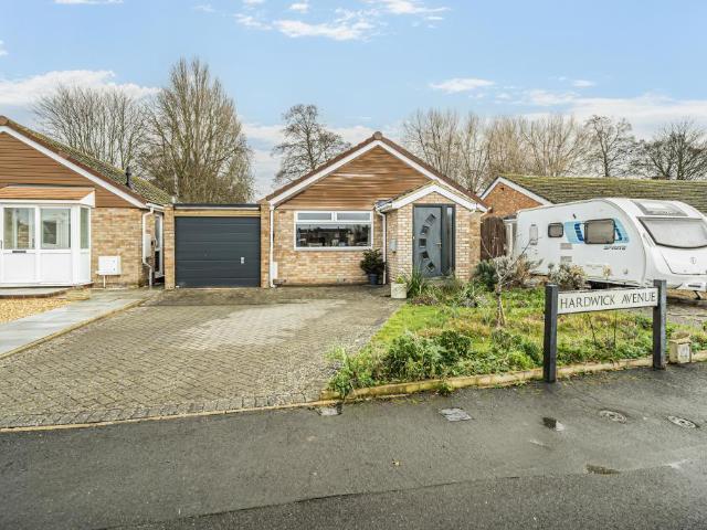 Bungalow for sale in Evershot, Oxfordshire