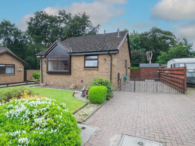 Bungalow for sale in Cumbernauld, Scotland