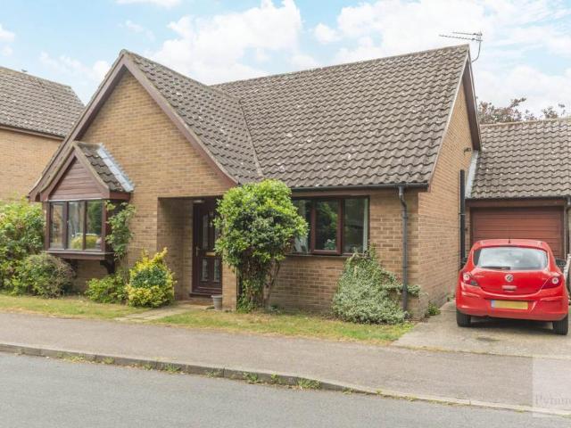 Bungalow for sale in Crostwick, Norfolk