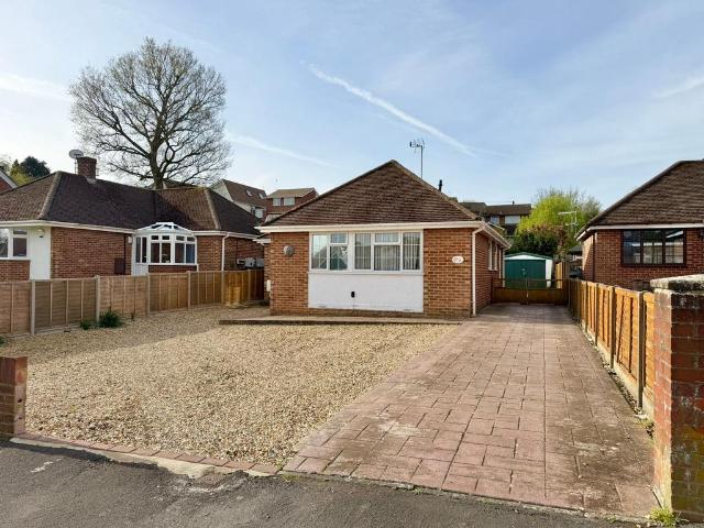 Bungalow for sale in Hythe and Dibden, Ashurst Bridge