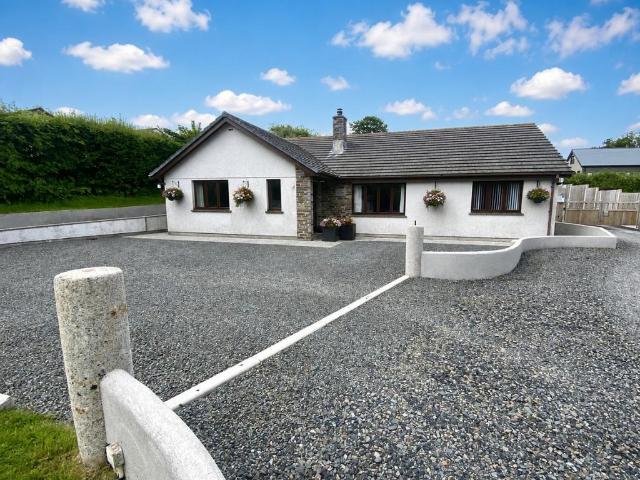 Bungalow for sale in Downinney, Cornwall