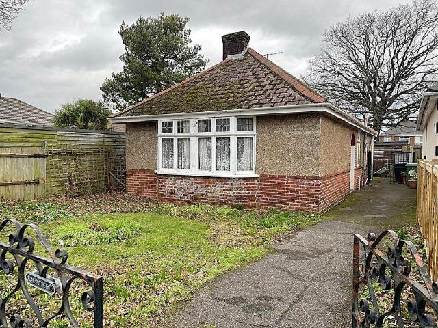 Bungalow for sale in Oakdale, Poole
