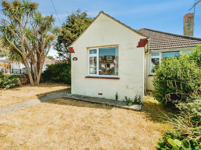 Bungalow for sale in Fishersgate, West Sussex