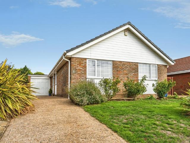 Bungalow for sale in Seaford, Iford