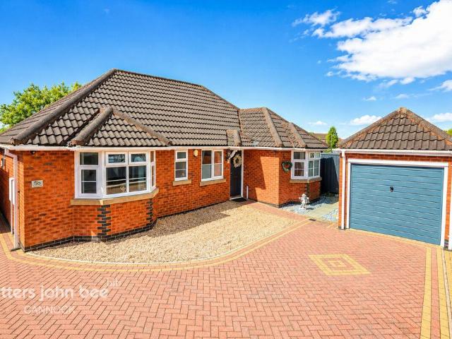 Bungalow for sale in Pye Green, Chadsmoor