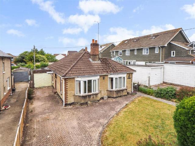 Bungalow for sale in Barton Stacey, Hampshire
