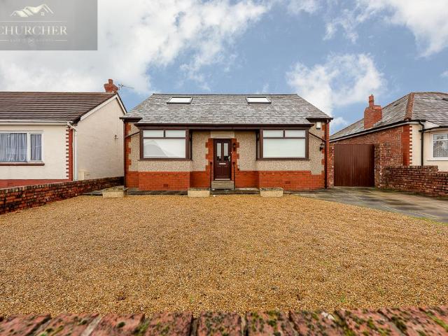 Bungalow for sale in Marshside, Southport