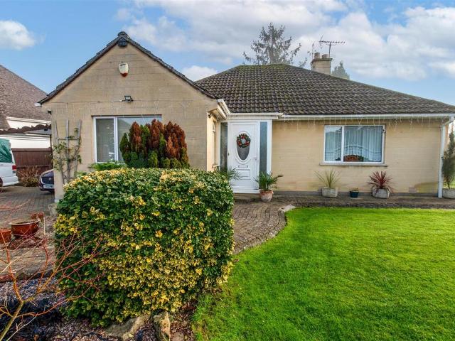 Bungalow for sale in Saltford, Bath And North East Somerset