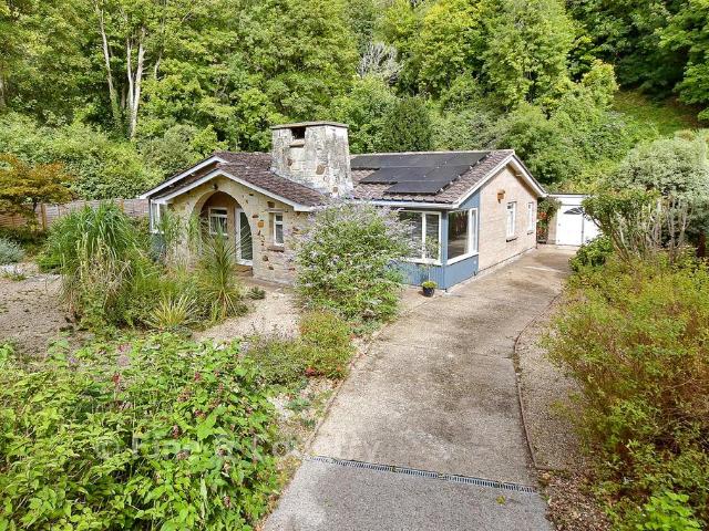 Bungalow for sale in St. Lawrence, Ventnor