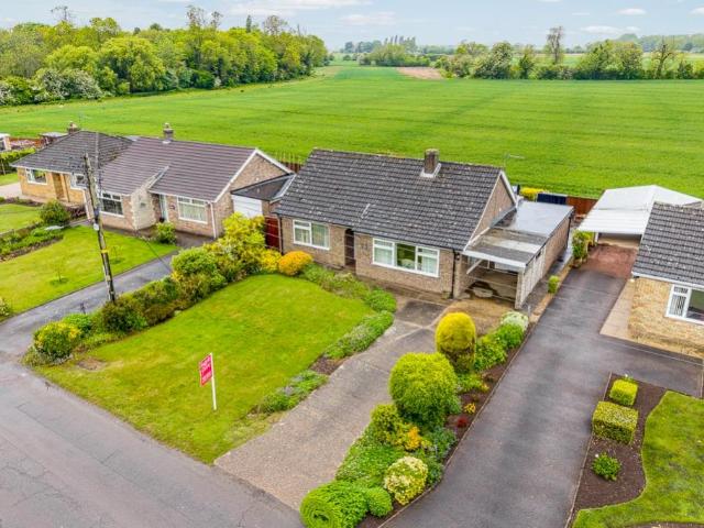 Bungalow for sale in Belleau, Lincolnshire