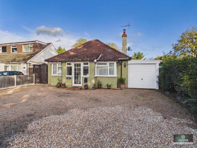 Bungalow for sale in Forge Wood, Crawley