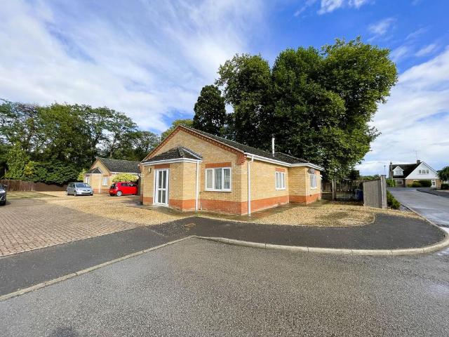 Bungalow for sale in Four Gotes, Cambridgeshire