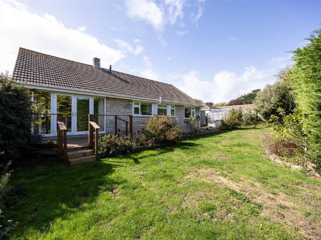 Bungalow for sale in Freshwater, Isle Of Wight