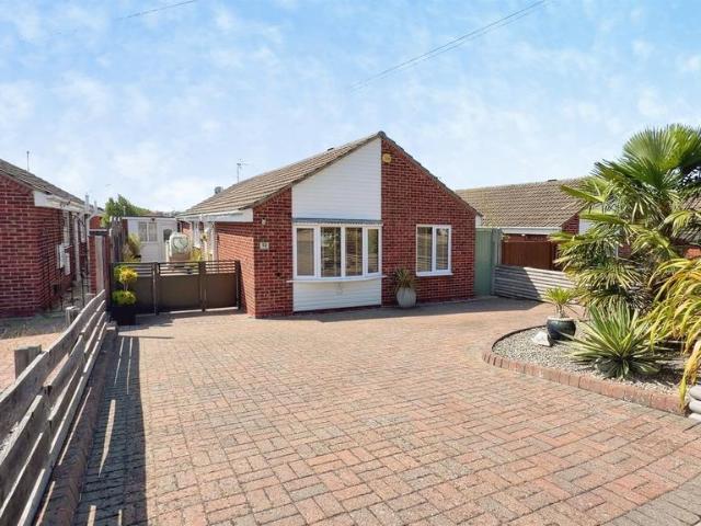 Bungalow for sale in Stanford On Avon, Leicestershire