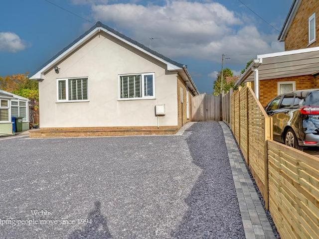 Bungalow for sale in Pye Green, Chadsmoor