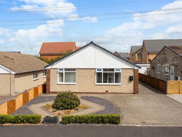 Bungalow for sale in Thorpe Willoughby