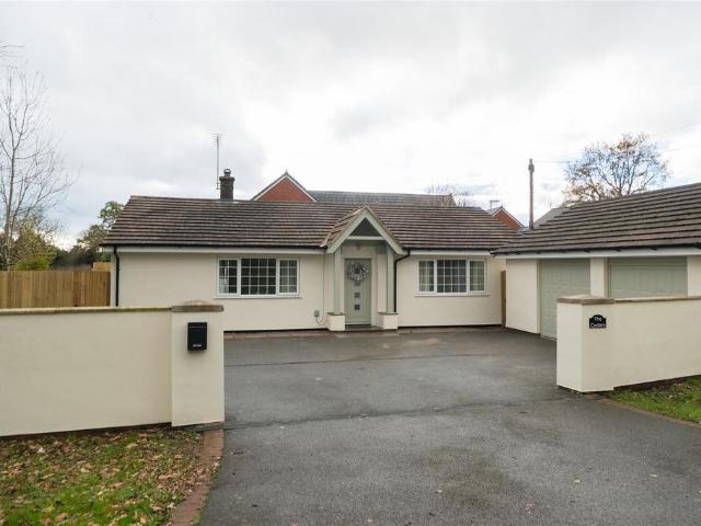 Bungalow for sale in Mickle Trafford, Cheshire