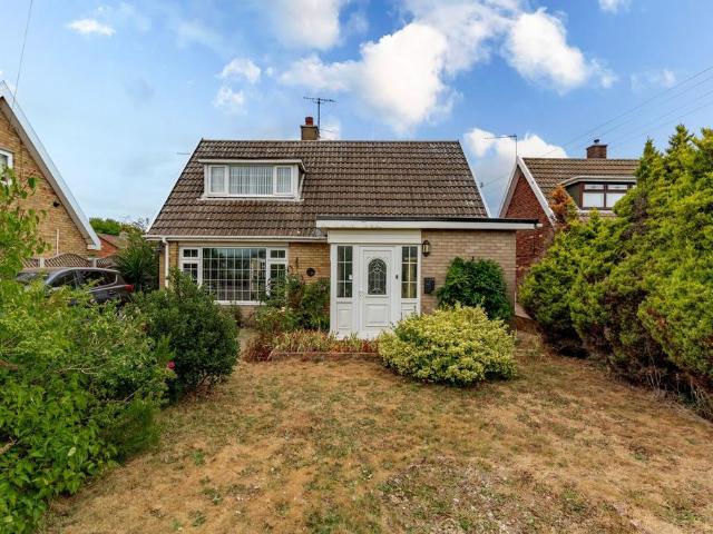 Bungalow for sale in Stokesby, Norfolk