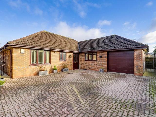 Bungalow for sale in Calverton CP, Gedling