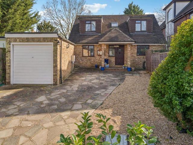 Bungalow for sale in Hatch End, Greater London