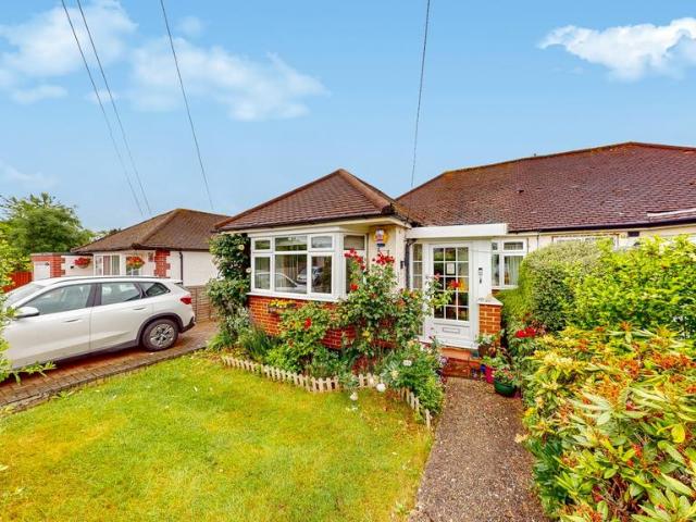 Bungalow for sale in Northwood, Greater London