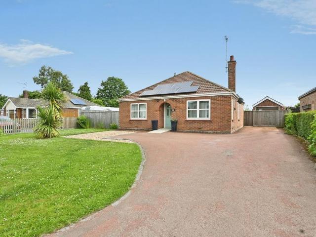 Bungalow for sale in Holbeach CP, Gosberton Clough