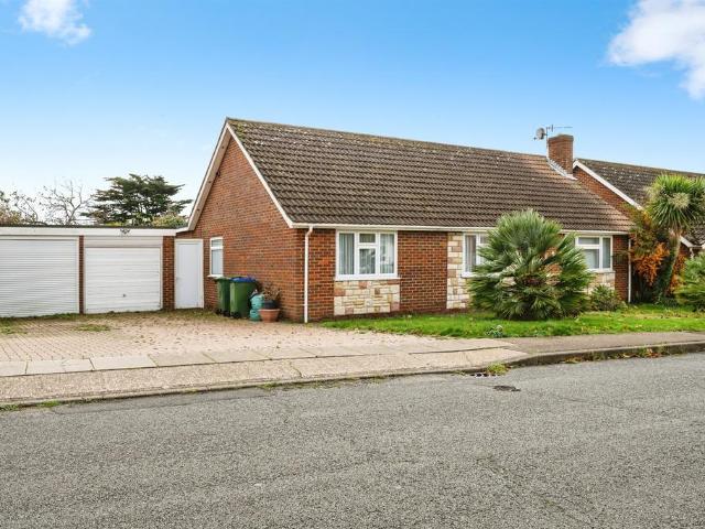 Bungalow for sale in Seaford, Iford