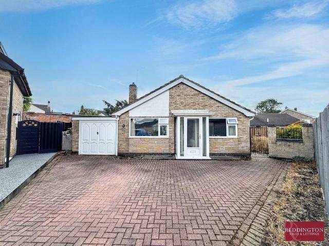 Bungalow for sale in Hugglescote, Leicestershire
