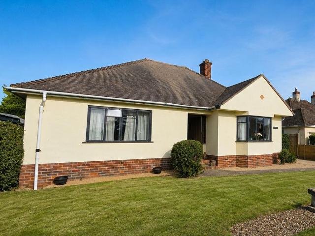 Bungalow for sale in Budlake, Devon