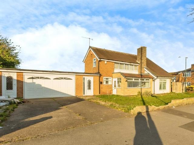 Bungalow for sale in Aspley, City of Nottingham