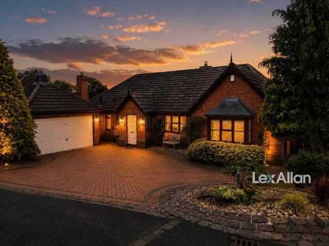 Bungalow for sale in Stourbridge, West Midlands