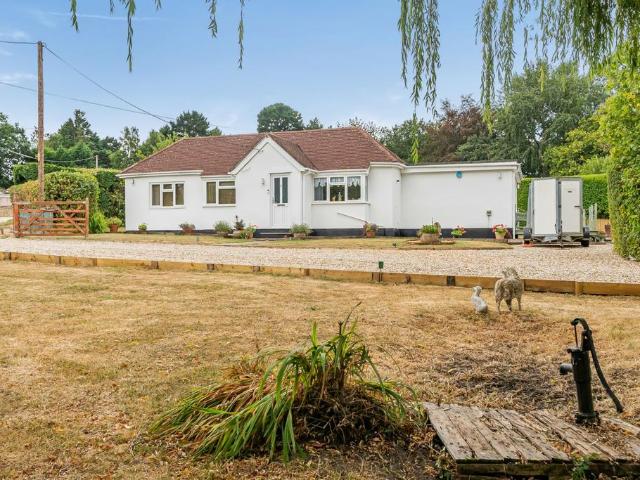 Bungalow for sale in Hythe and Dibden, Ashurst Bridge