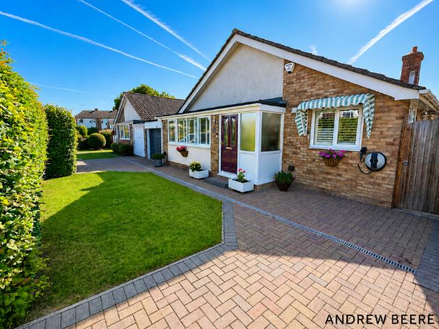Bungalow for sale in Folkestone, Kent
