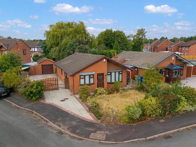 Bungalow for sale in Barrows Green, Widnes