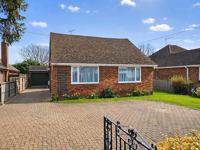 Bungalow for sale in Whitstable, Kent
