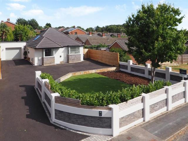 Bungalow for sale in Spring Vale, Hampshire