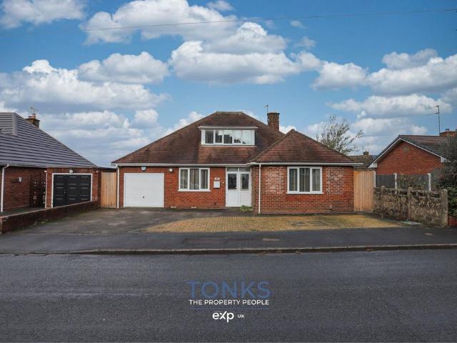 Bungalow for sale in Scott's Green, Brierley Hill