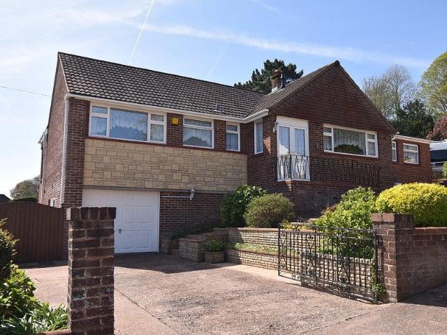 Bungalow for sale in Watergate, Devon