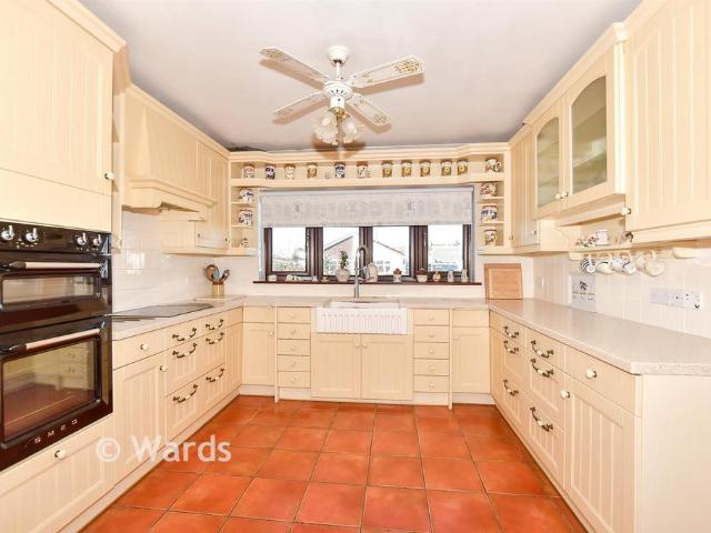 Bungalow for sale in Talmead, The Bridge