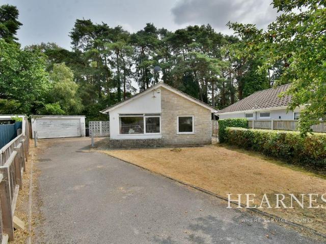 Bungalow for sale in Tricketts Cross, Ferndown