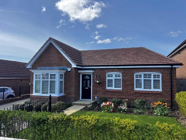 Bungalow for sale in Kirkbymoorside, Kirkby Mills