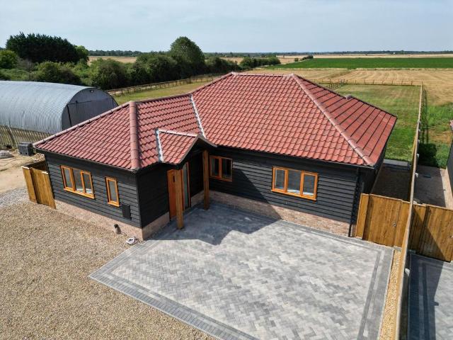 Bungalow for sale in Arrington, Cambridgeshire