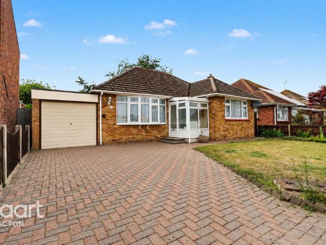 Bungalow for sale in Dale Hill, Essex