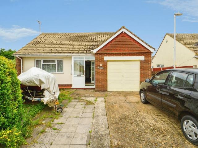 Bungalow for sale in Palm Bay, Acol