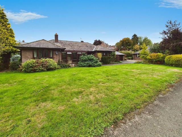 Bungalow for sale in Chapel Lawn, Shropshire