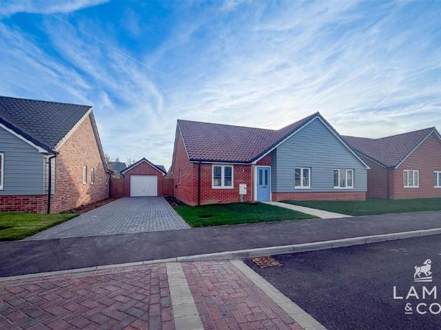 Bungalow for sale in Dale Hill, Essex