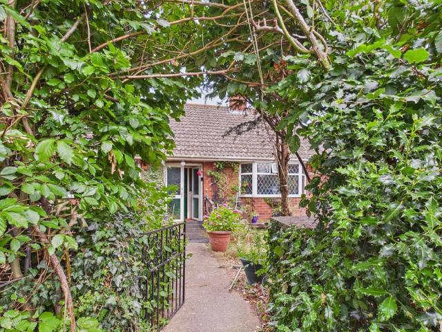 Bungalow for sale in Hibaldstow, North Lincolnshire