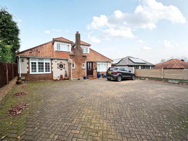 Bungalow for sale in St Stephen, Five Acres