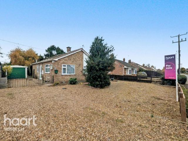Bungalow for sale in Brookville, Norfolk