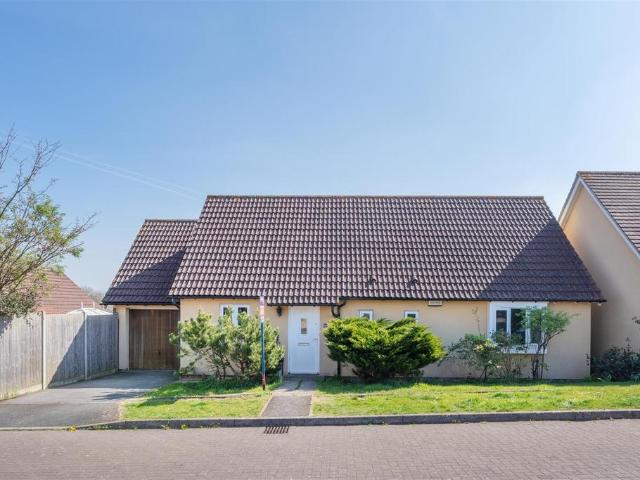 Bungalow for sale in Hanham Abbots, South Gloucestershire